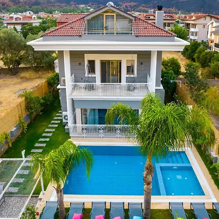 Villa Daisy ıçmeler Private Pool Garden